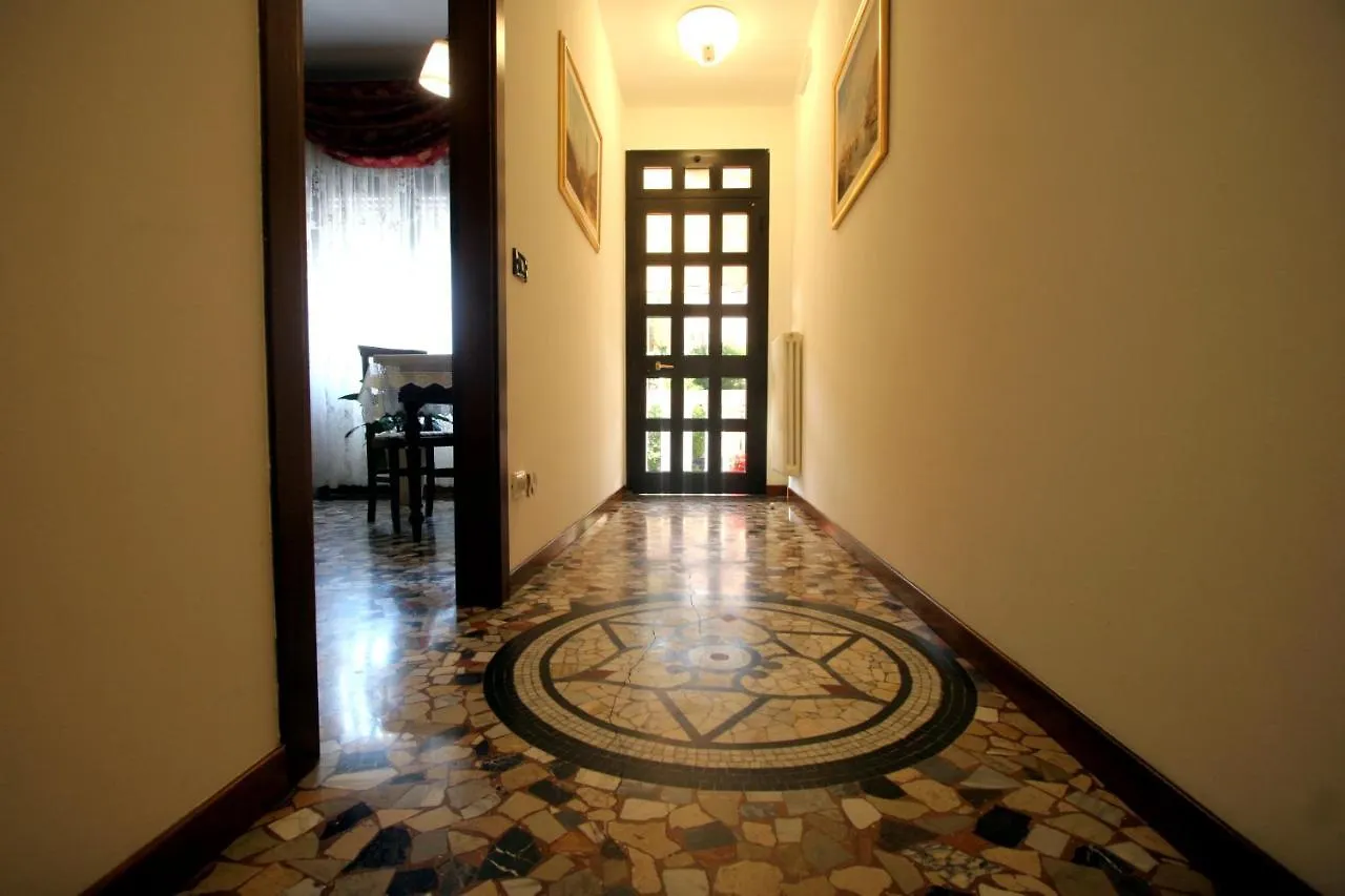 Venice Lion Residence - Vespucci Mestre 5*,  Italy