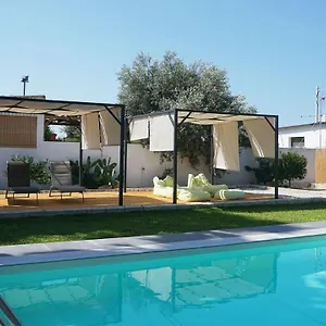 Dependance In Con Piscina Syracuse